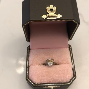 Juicy Couture ring